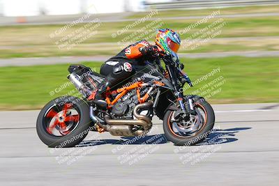 media/Jan-20-2023-Fastrack Riders (Fri) [[f2ad32aba3]]/Private/session 4 turn 6/